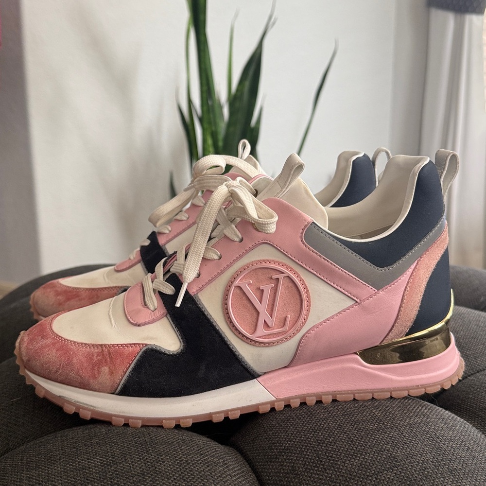 Louis Vuitton, Hide platform Women's Sneakers - Picture 5 of 7